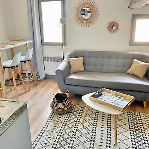 Appartement Studio cosy à deux minutes du port, La Seyne-sur-Mer